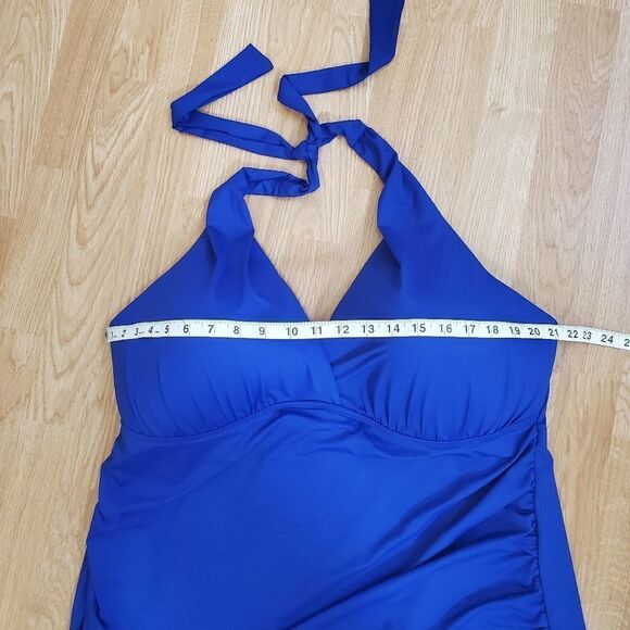 La Blanca Island Goddess Halter Tankini Top - NEW - Picture 8 of 13